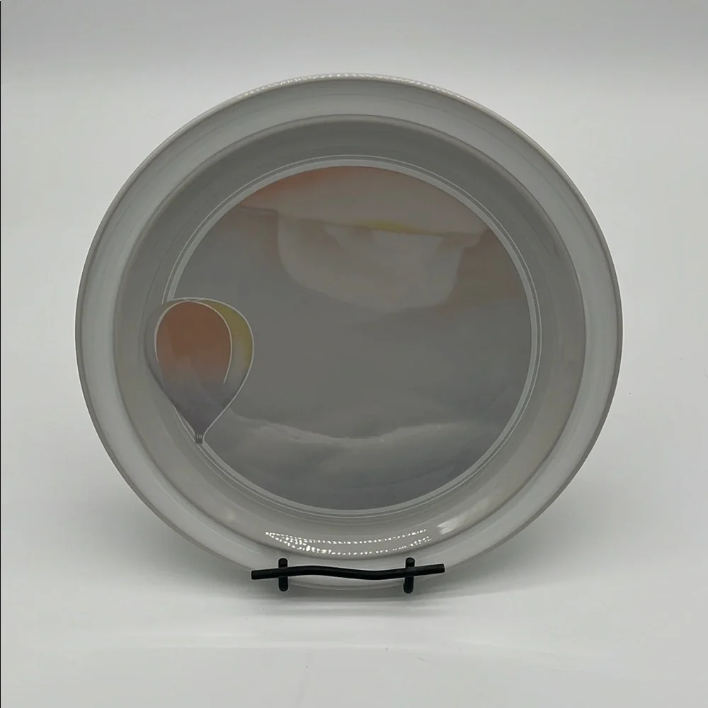 Noritake Stoneware Free Flight B981 Balloon 10.5in Dinner Plate